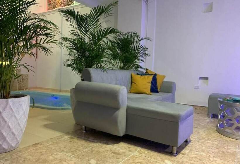 Отель Casa Gran Fuente