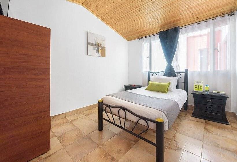 Отель Casa Normandia