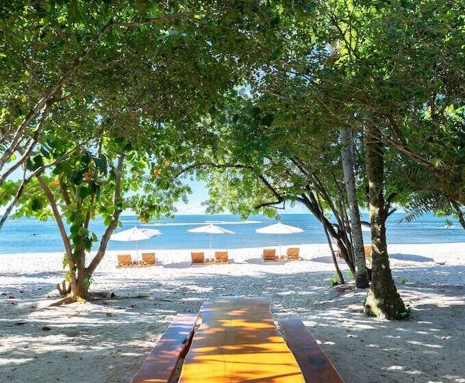 בית מלון כפרי Colibri Beach Villas