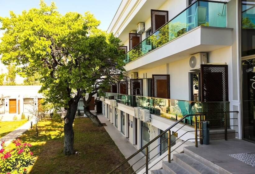 هتل Dedeman Van Resort & Aqua