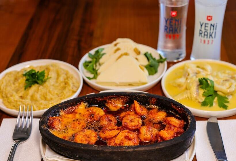 هتل Dedeman Van Resort & Aqua