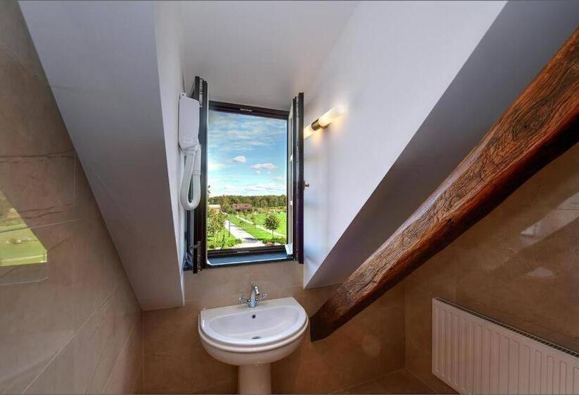 호텔 Dvorac Jurjevec