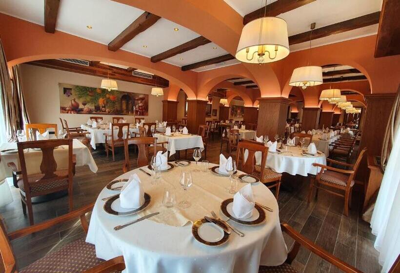 호텔 Dvorac Jurjevec