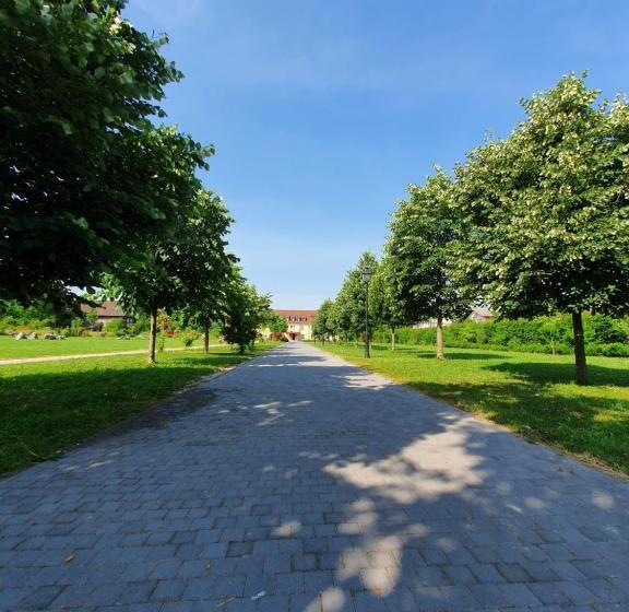 호텔 Dvorac Jurjevec