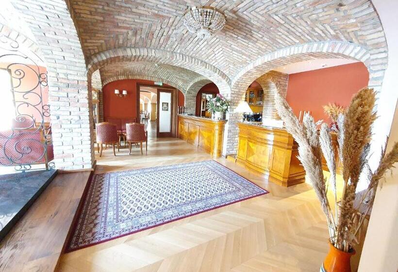 호텔 Dvorac Jurjevec