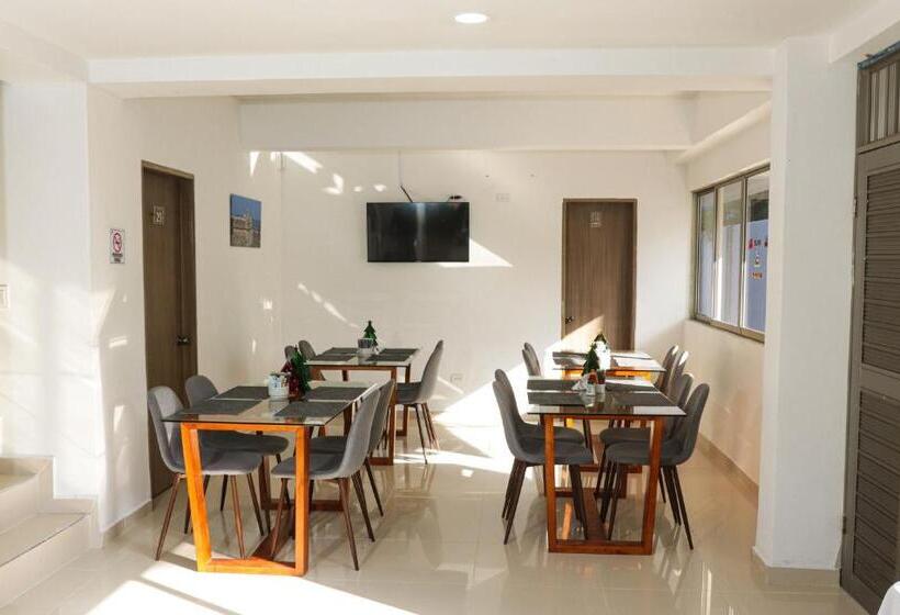 فندق El Marqués De Manga