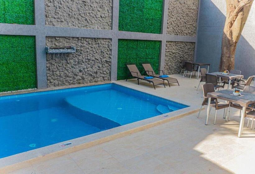 فندق El Marqués De Manga