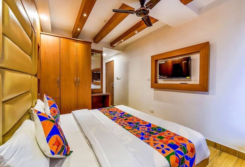 酒店 Fabexpress Clock View 500m From The Mall Road