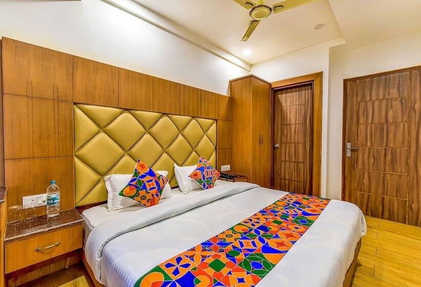 酒店 Fabexpress Clock View 500m From The Mall Road