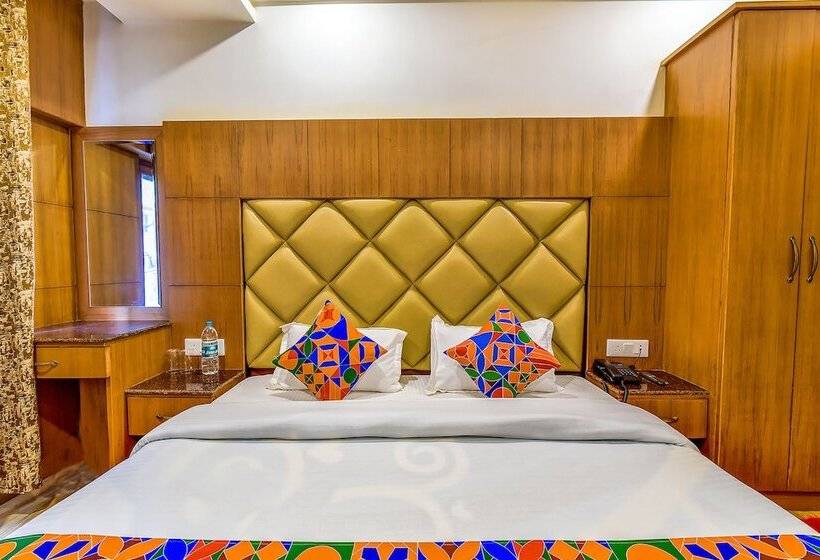 酒店 Fabexpress Clock View 500m From The Mall Road