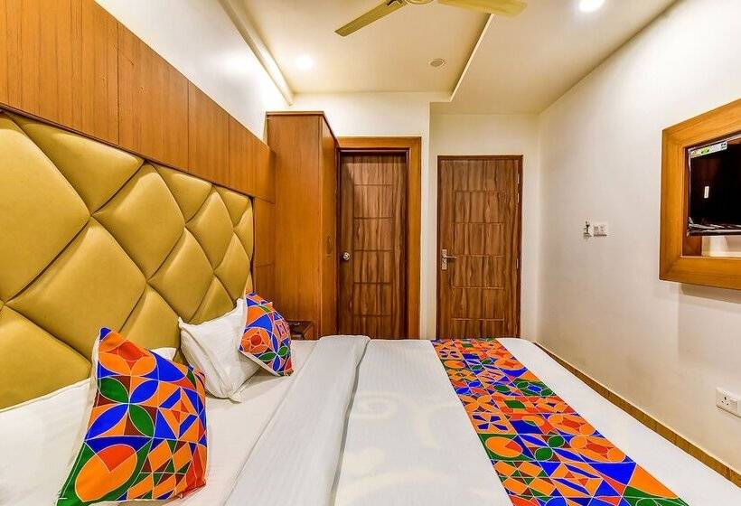 酒店 Fabexpress Clock View 500m From The Mall Road