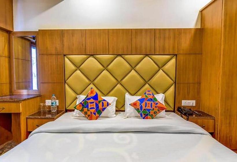 酒店 Fabexpress Clock View 500m From The Mall Road