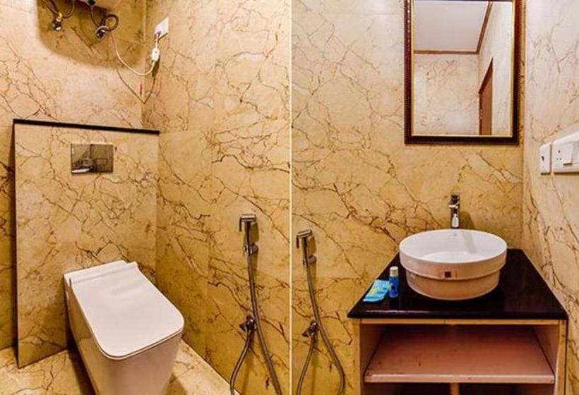 酒店 Fabexpress Clock View 500m From The Mall Road