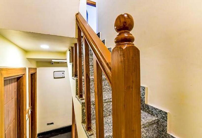 酒店 Fabexpress Clock View 500m From The Mall Road