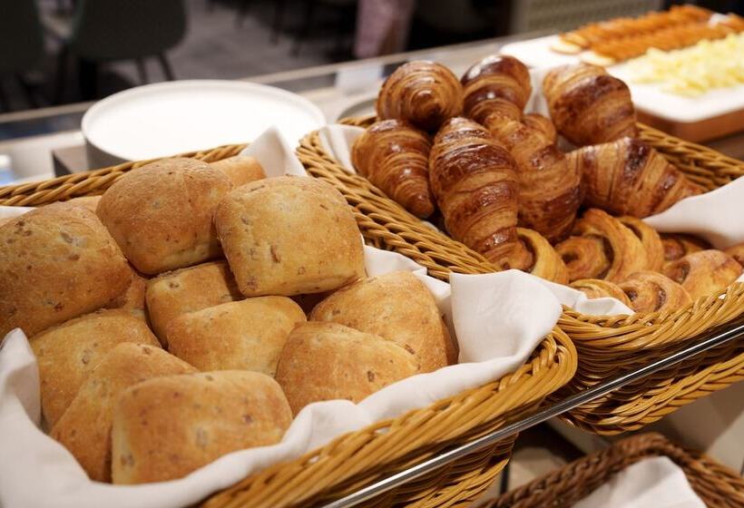 Отель Grand Consort Naha