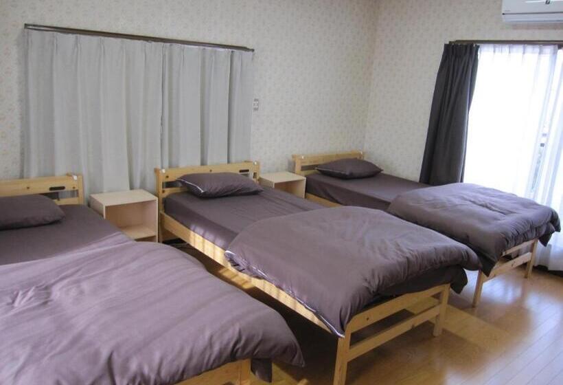 בית מלון כפרי Guesthouse Azmo   Vacation Stay 35375v