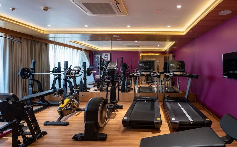 בית מלון כפרי Jalsa Retreat