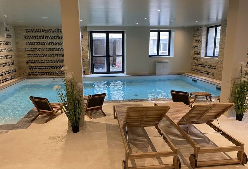 فندق La Tour Aux Crabes