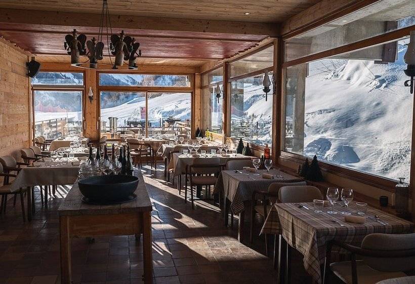 فندق Les Cèdres  Hôtel  Restaurant  Spa