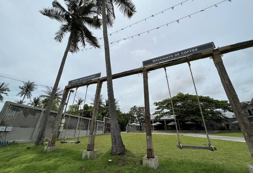 Отель Macchiato Resort Savannakhet