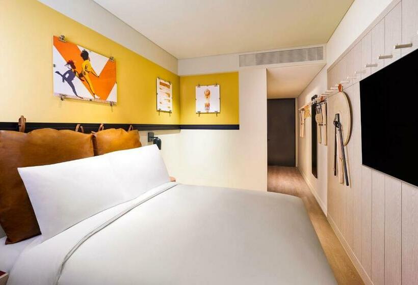 Hotel Moxy Seoul, Myeongdong