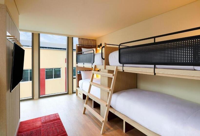 Hotel Moxy Seoul, Myeongdong