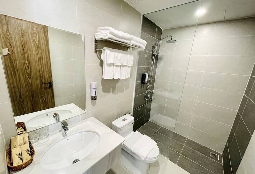 هتل Myrtle Boutique