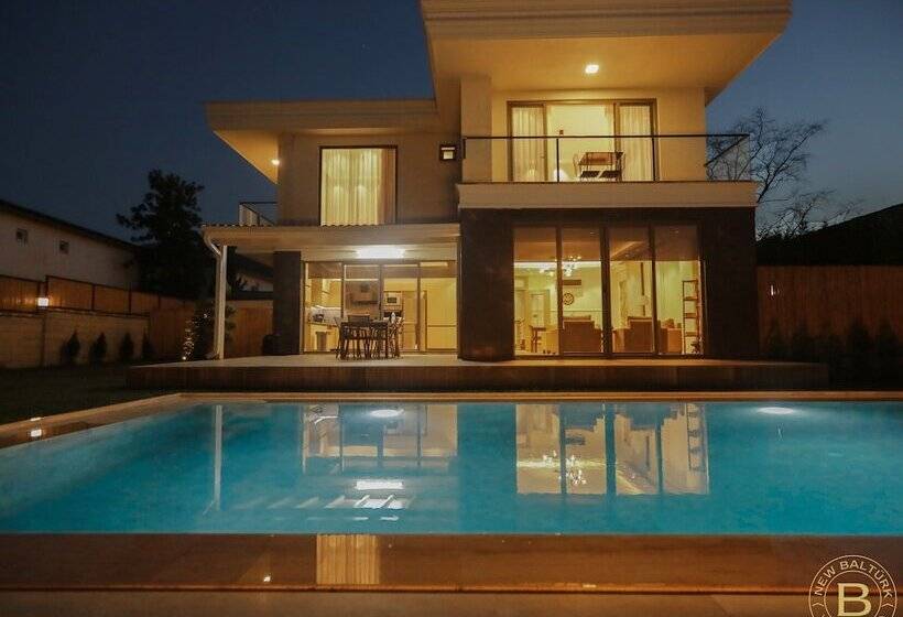 ホテル New Balturk Villas Sapanca