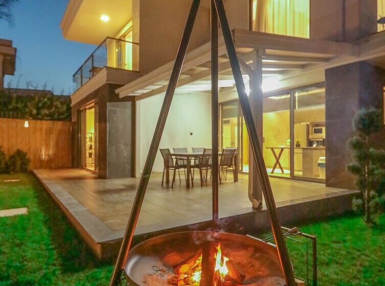 酒店 New Balturk Villas Sapanca