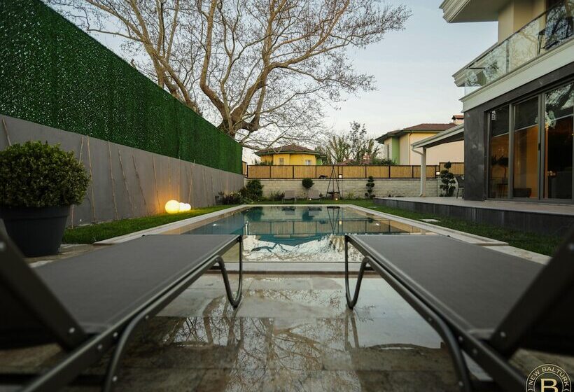 ホテル New Balturk Villas Sapanca
