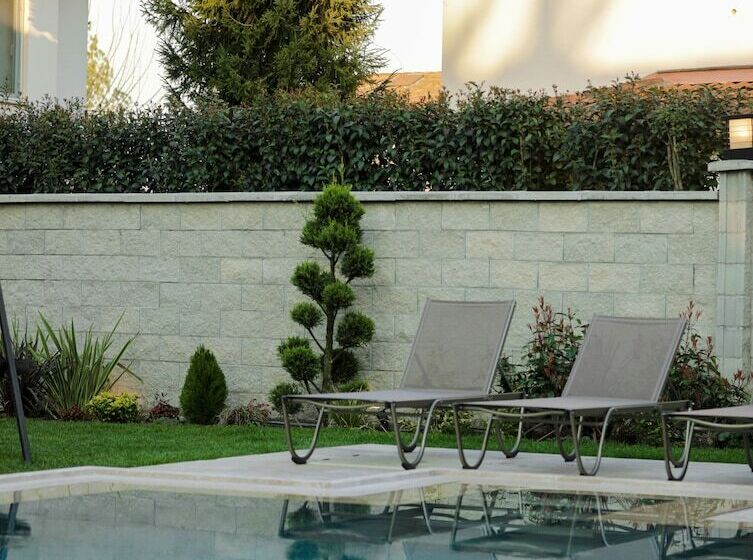 ホテル New Balturk Villas Sapanca