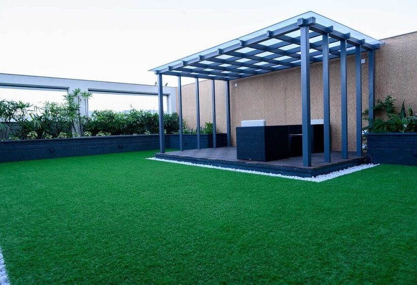 בית מלון כפרי Ratnamouli Palace