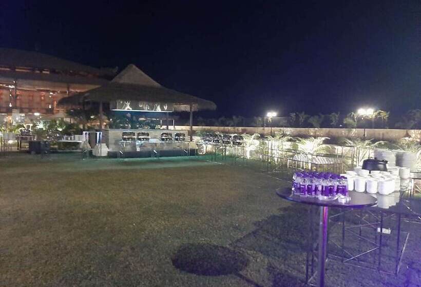 فندق Shyama Sarovar Portico