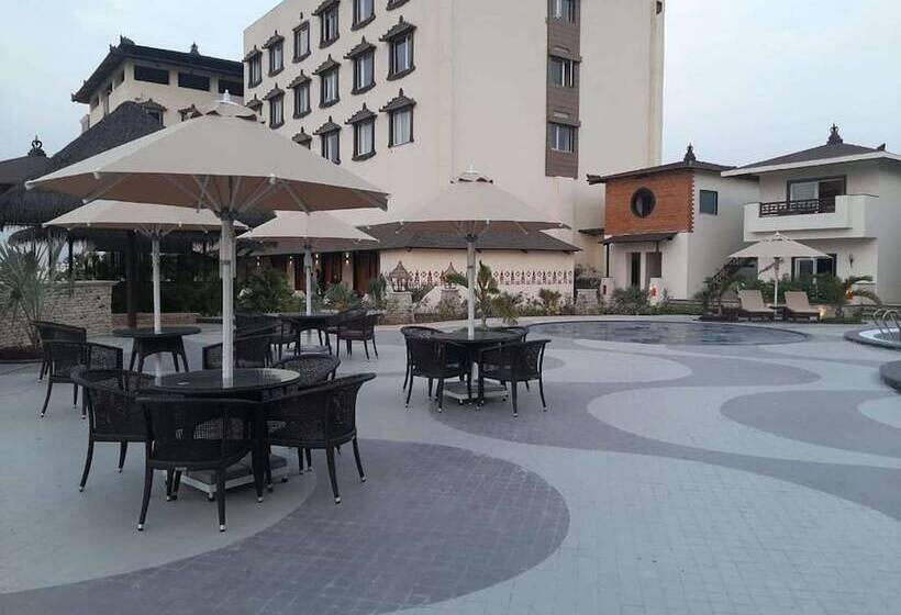 فندق Shyama Sarovar Portico