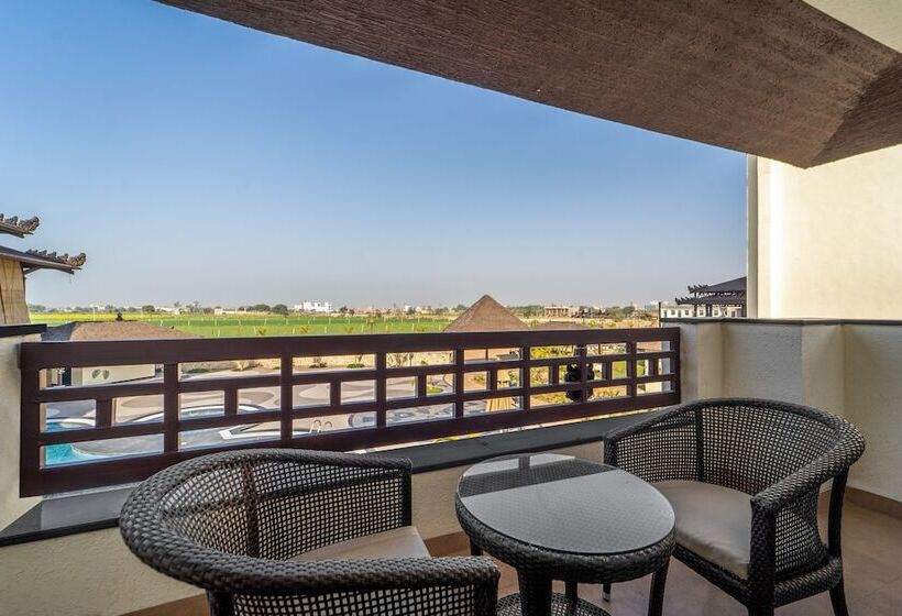 فندق Shyama Sarovar Portico