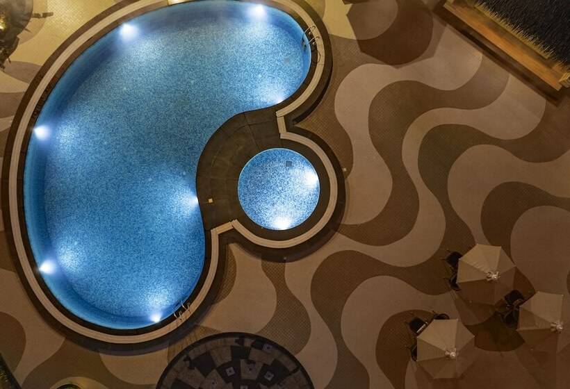 فندق Shyama Sarovar Portico