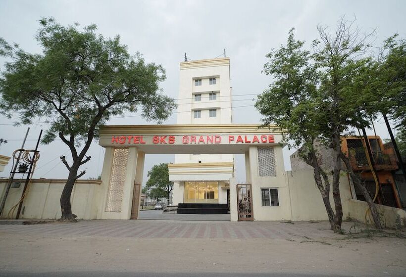 בית מלון כפרי Sks Grand Palace