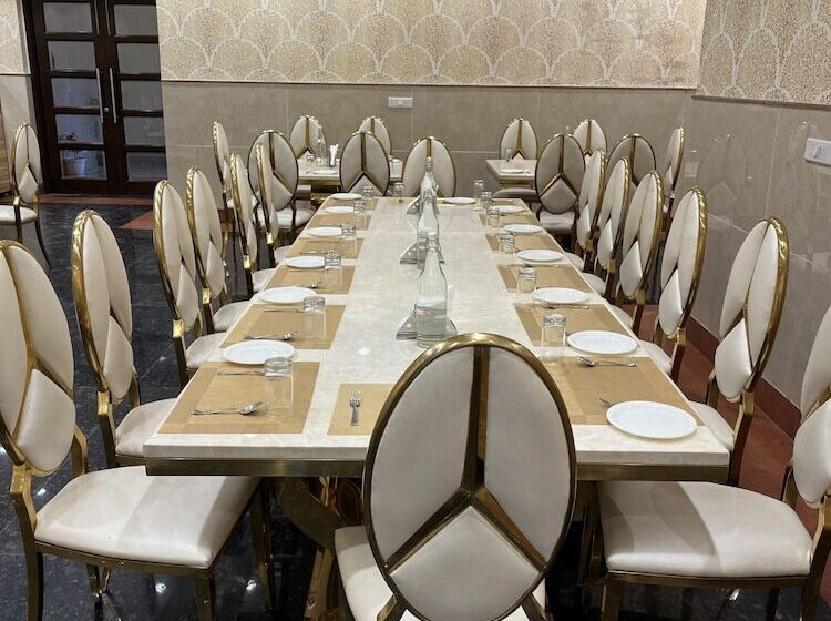 酒店 Sks Grand Palace