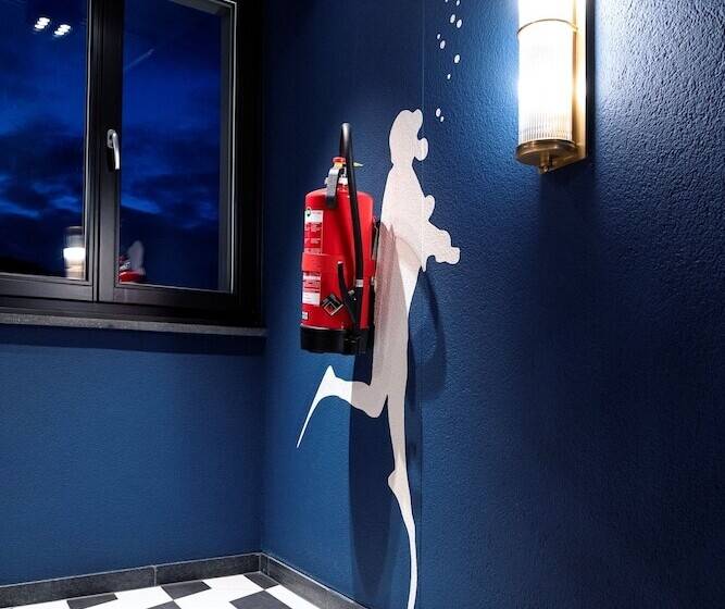 酒店 The Lubo Self Checkin