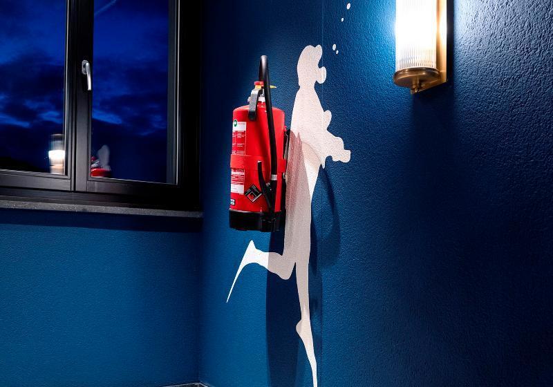 酒店 The Lubo Self Checkin