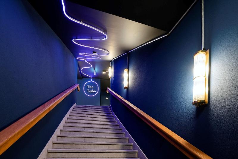 酒店 The Lubo Self Checkin