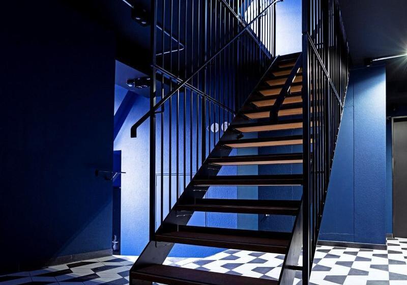 酒店 The Lubo Self Checkin