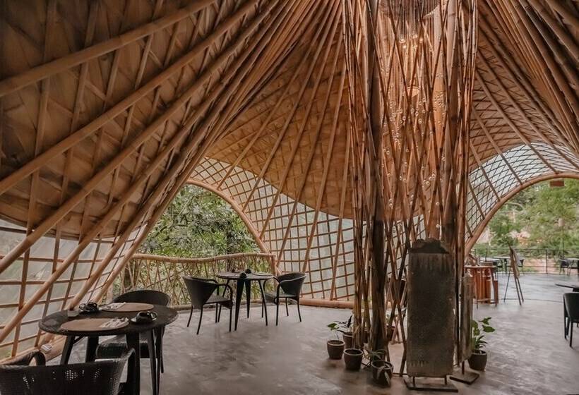 호텔 The Sebali Resort