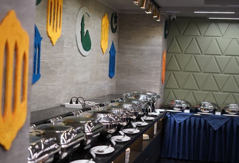 Отель The Zabeer Dhaka