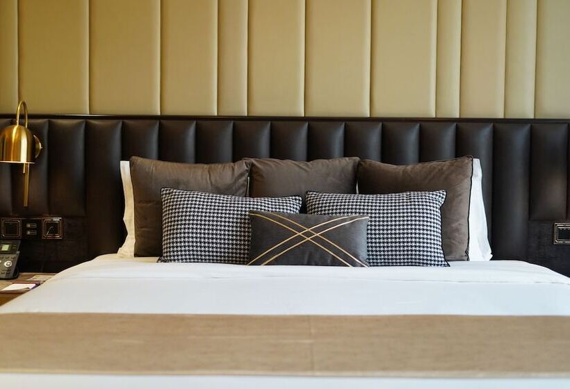 Отель The Zabeer Dhaka