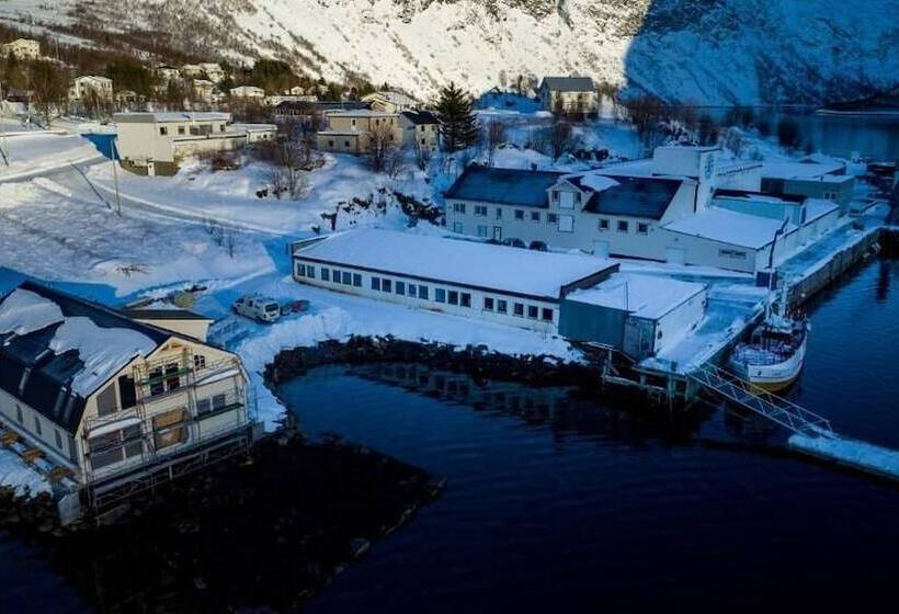 فندق Torsken Brygge   Senja By Heart