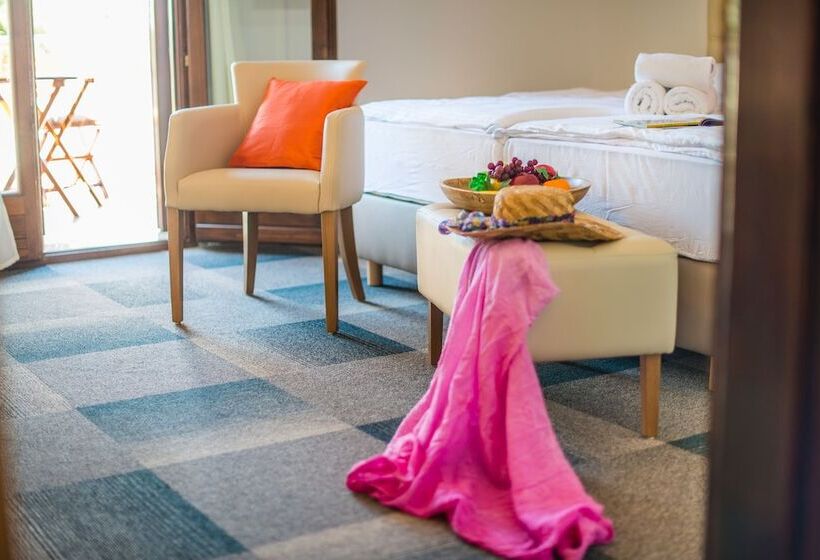 ホテル Vrsar Villa