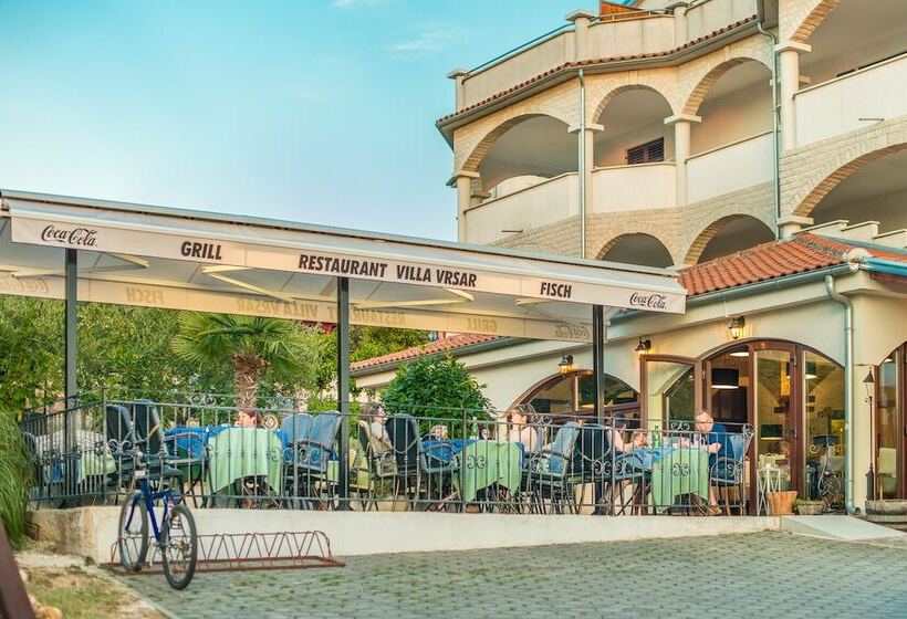 בית מלון כפרי Vrsar Villa