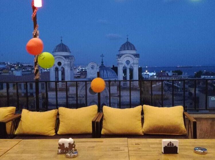 Mr Lion Kumkapı Otel