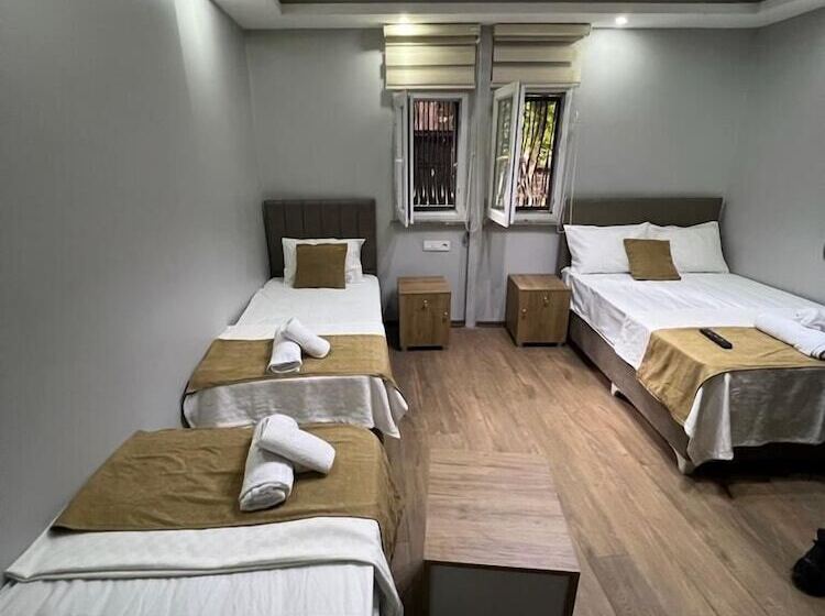 Mr Lion Kumkapı Otel